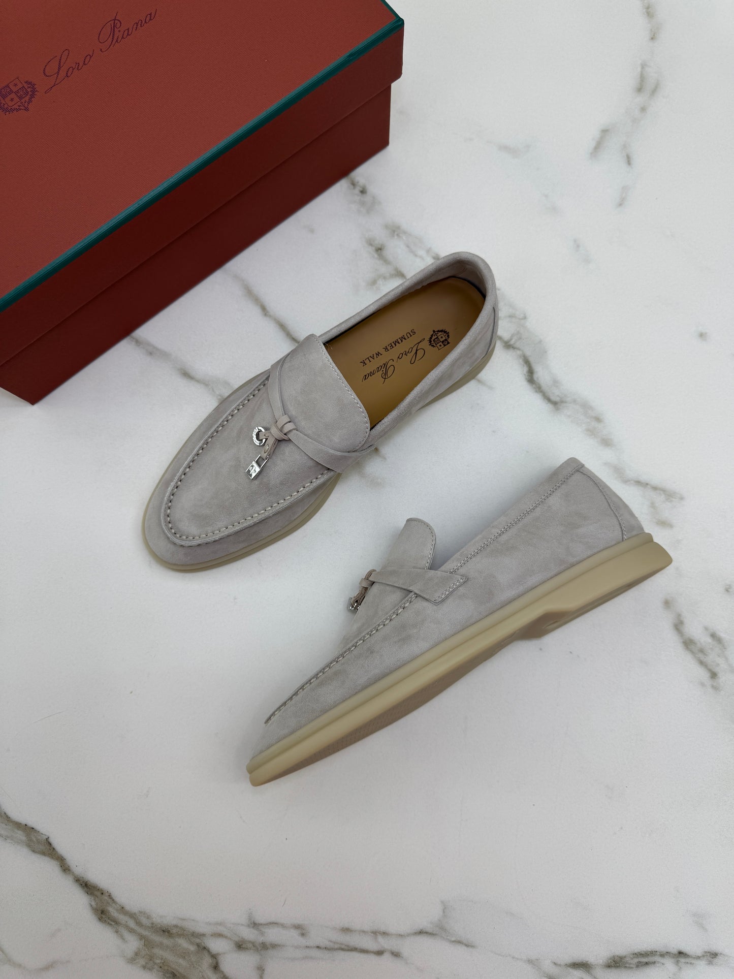 LORO PIANA Summer Walk Loafer 珍珠灰