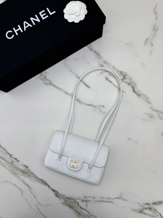 CHANEL Mini Preppy Coco 白色