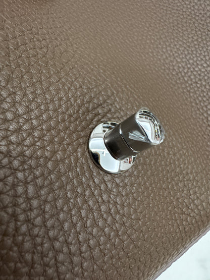 CHANEL Maxi Flap Small 32cm 大象灰/ 深卡其色 Dark Khaki
