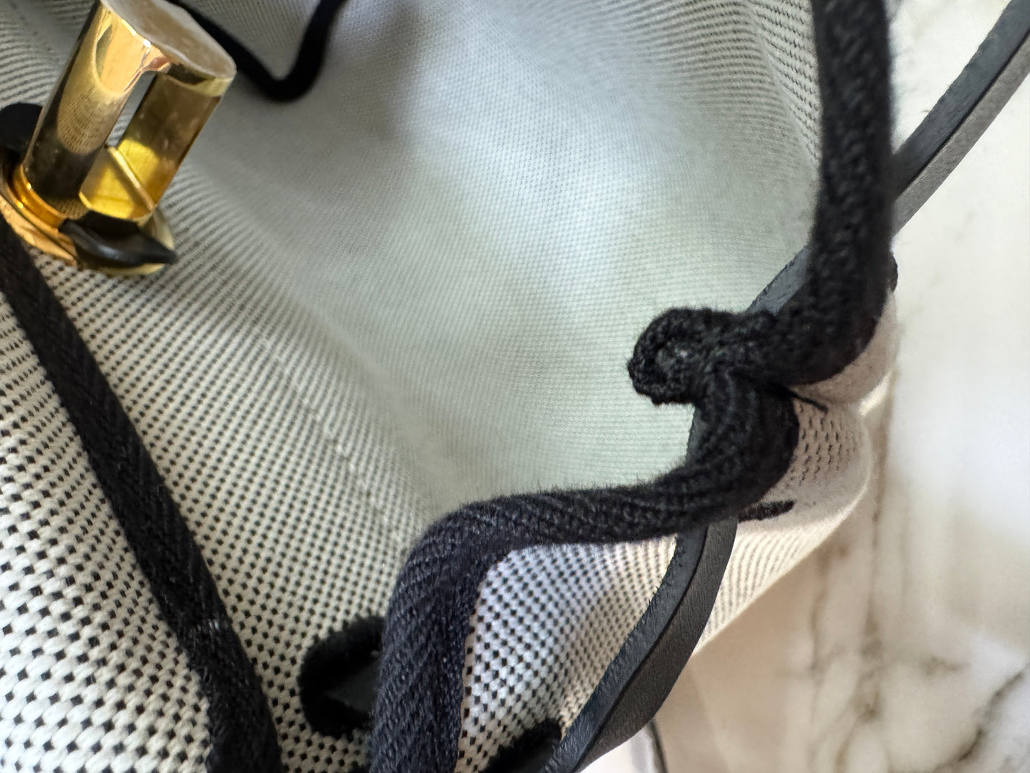 HERMES Mini Herbag 熊貓色 金扣 H Viking 帆布