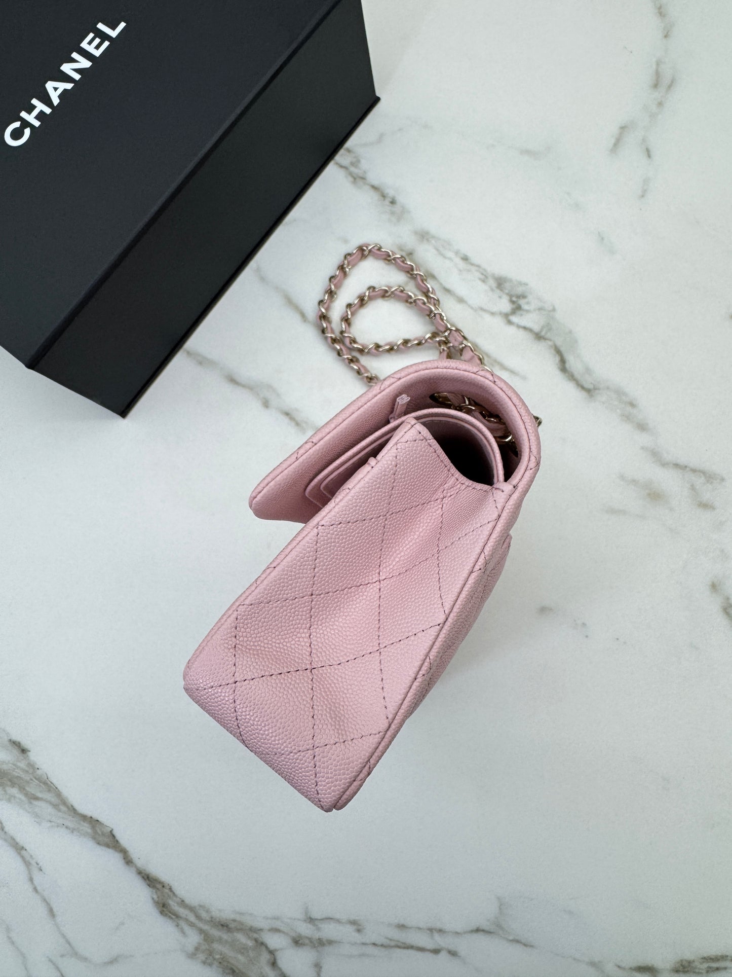 CHANEL 22B櫻花粉 CF23 Small Sakura Pink
