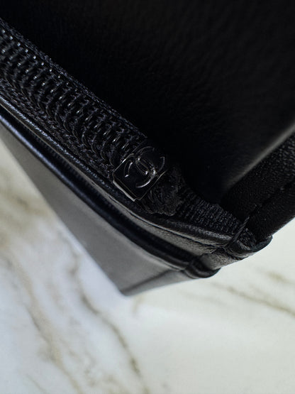CHANEL 25K Passport Holder So Black
