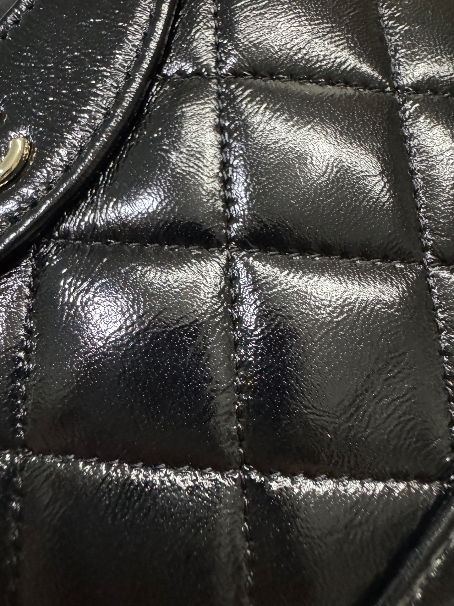 CHANEL 31Bag Nano 黑色油臘羊皮