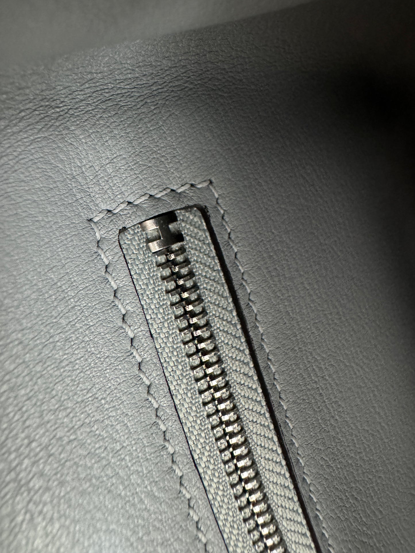 HERMES Mini 2424 木偶灰銀扣 Evercolor Gris Platin PHW
