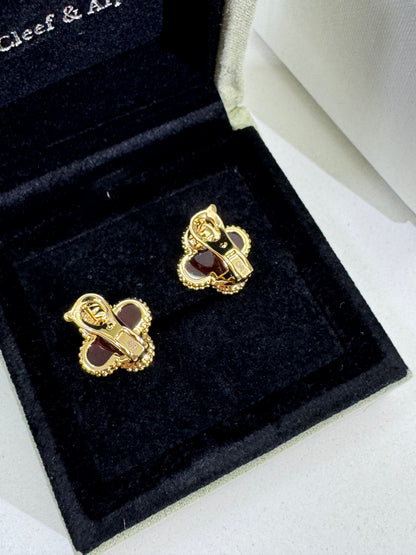 VCA Vintage Alhambra Earrings 紅玉髓