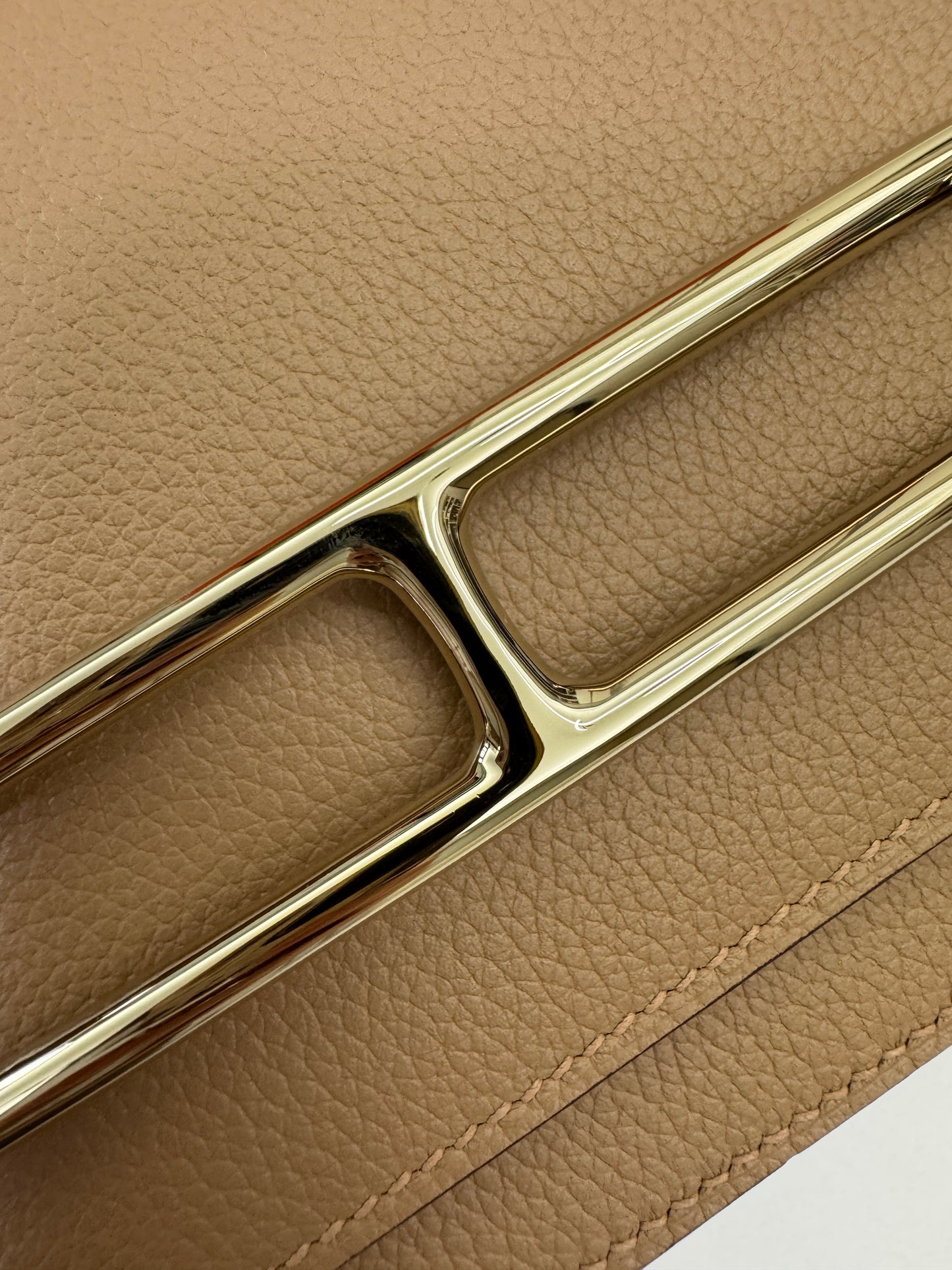 HERMES Roulis 19 奶茶色淺金扣 Chai Evercolor PBHW