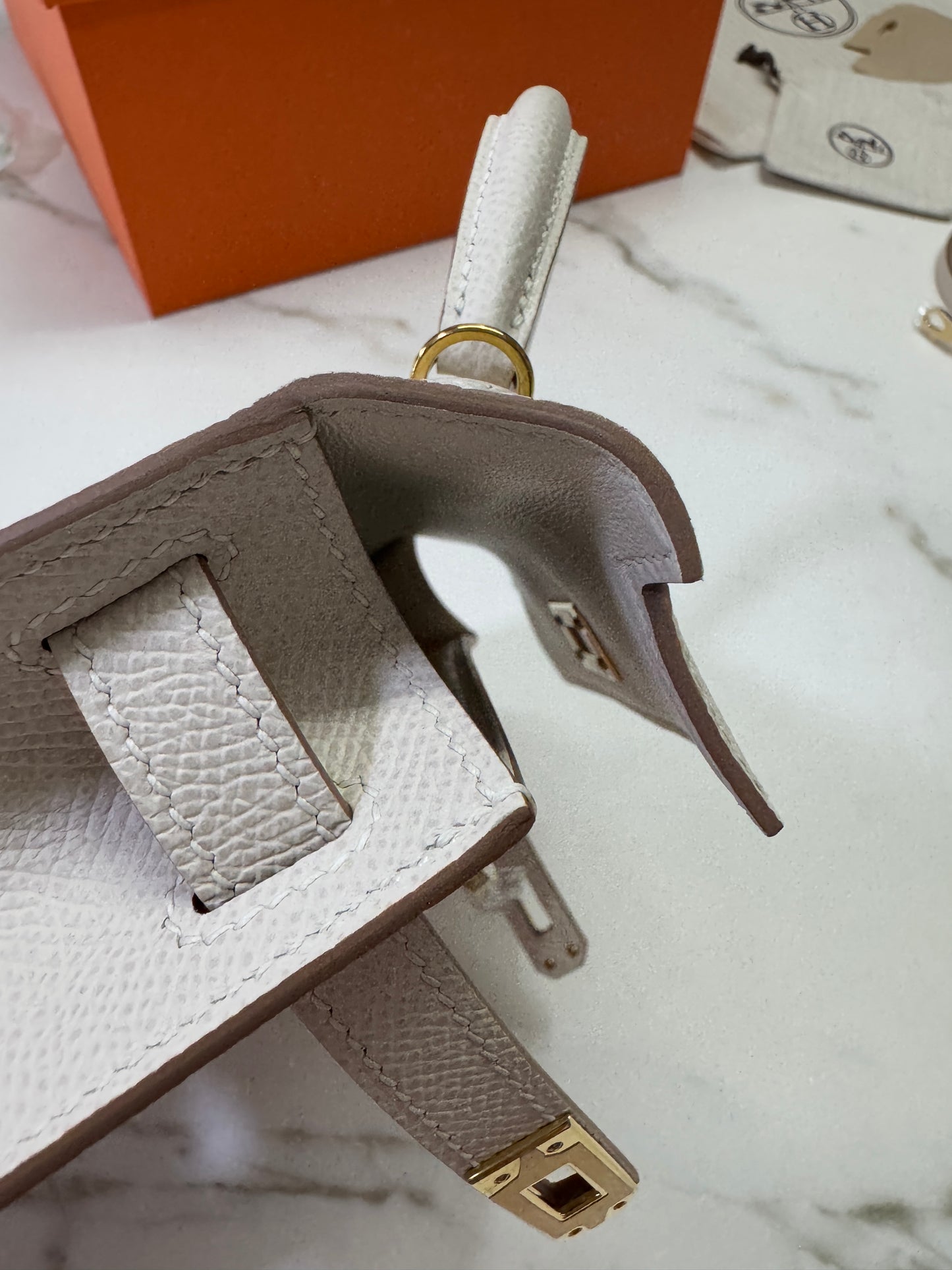 HERMES Mini Kelly II 奶昔白金扣 Epsom Craie GHW