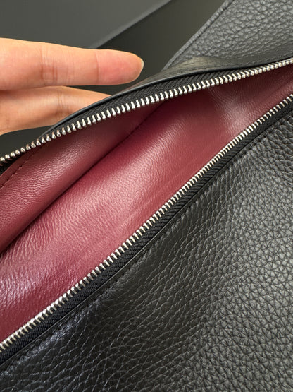 CHANEL 26S Maxi Flap Bag 黑銀小號（32cm)