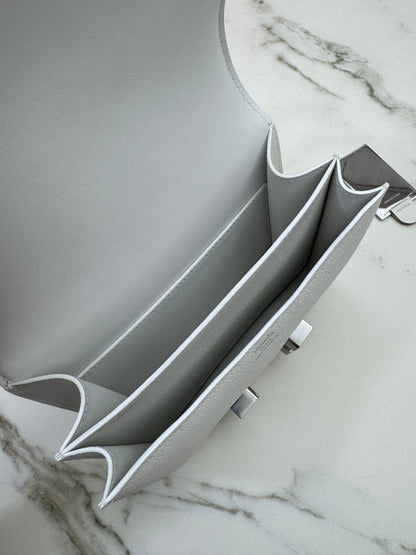 HERMES Mini Constance 新白色 銀扣 Evercolor 0U New White PHW