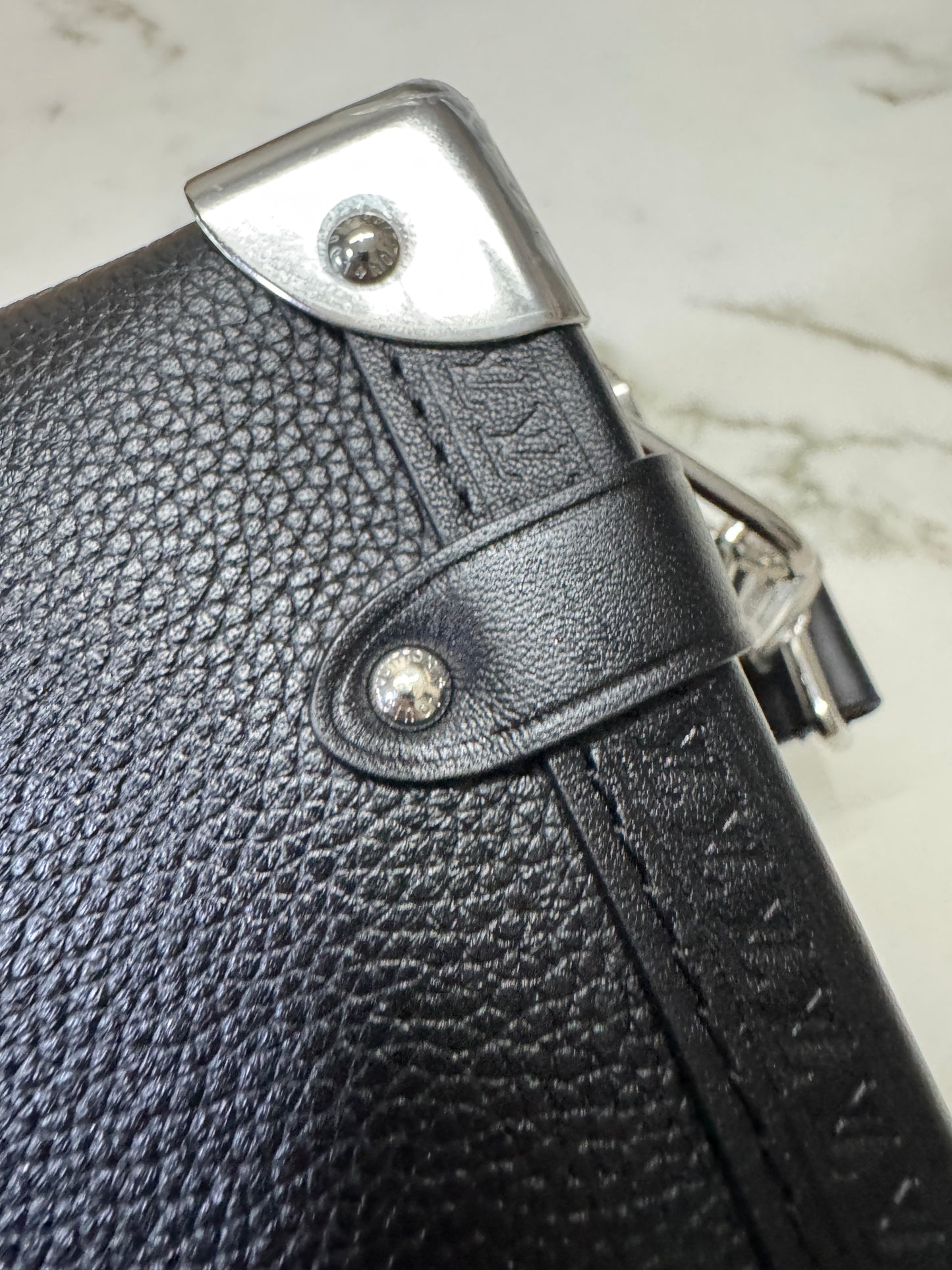 LV Side Trunk MM 黑色皮款