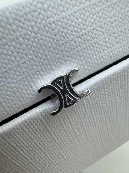 CELINE 銀色凱旋門耳釘