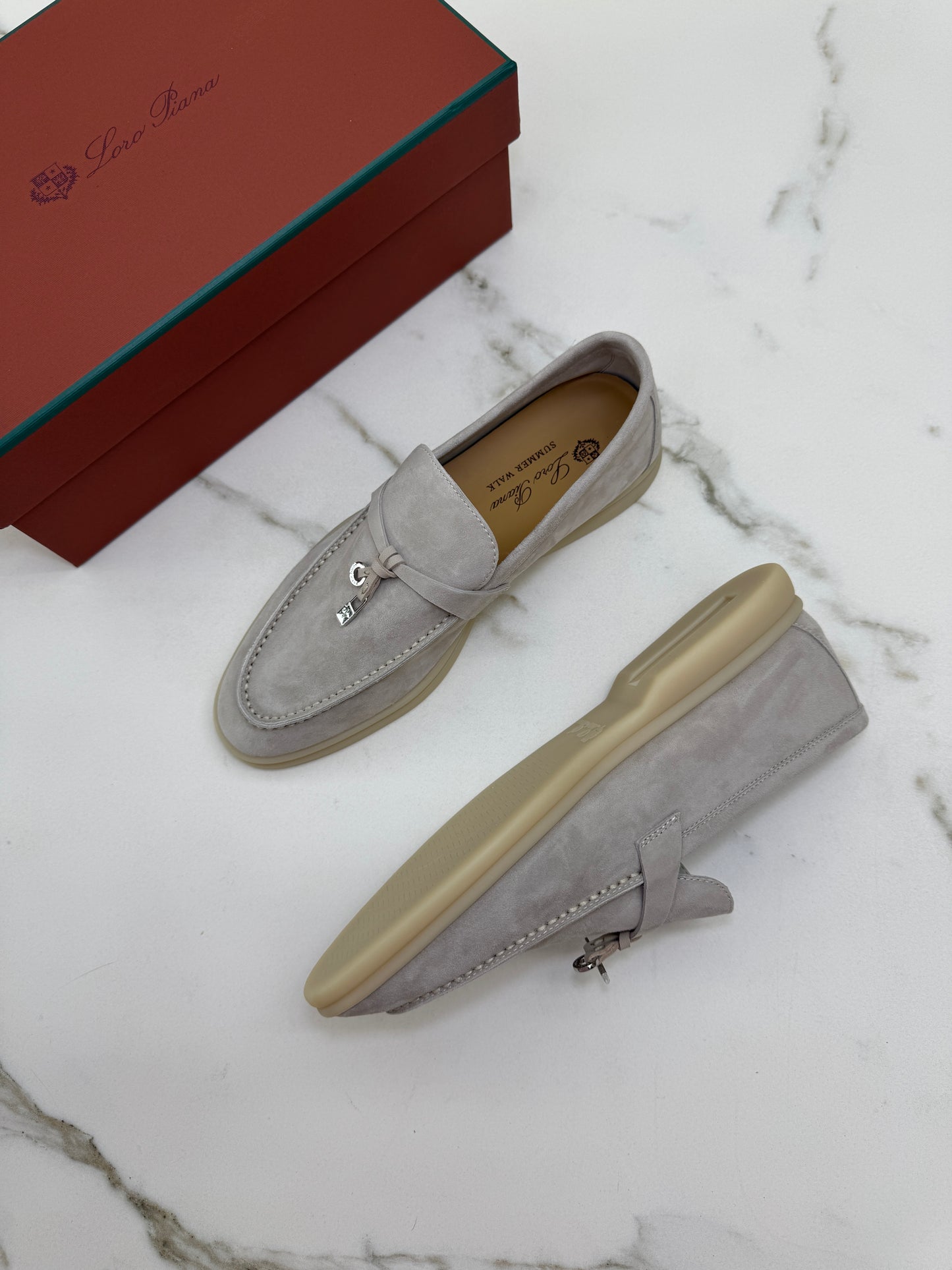 LORO PIANA Summer Walk Loafer 珍珠灰