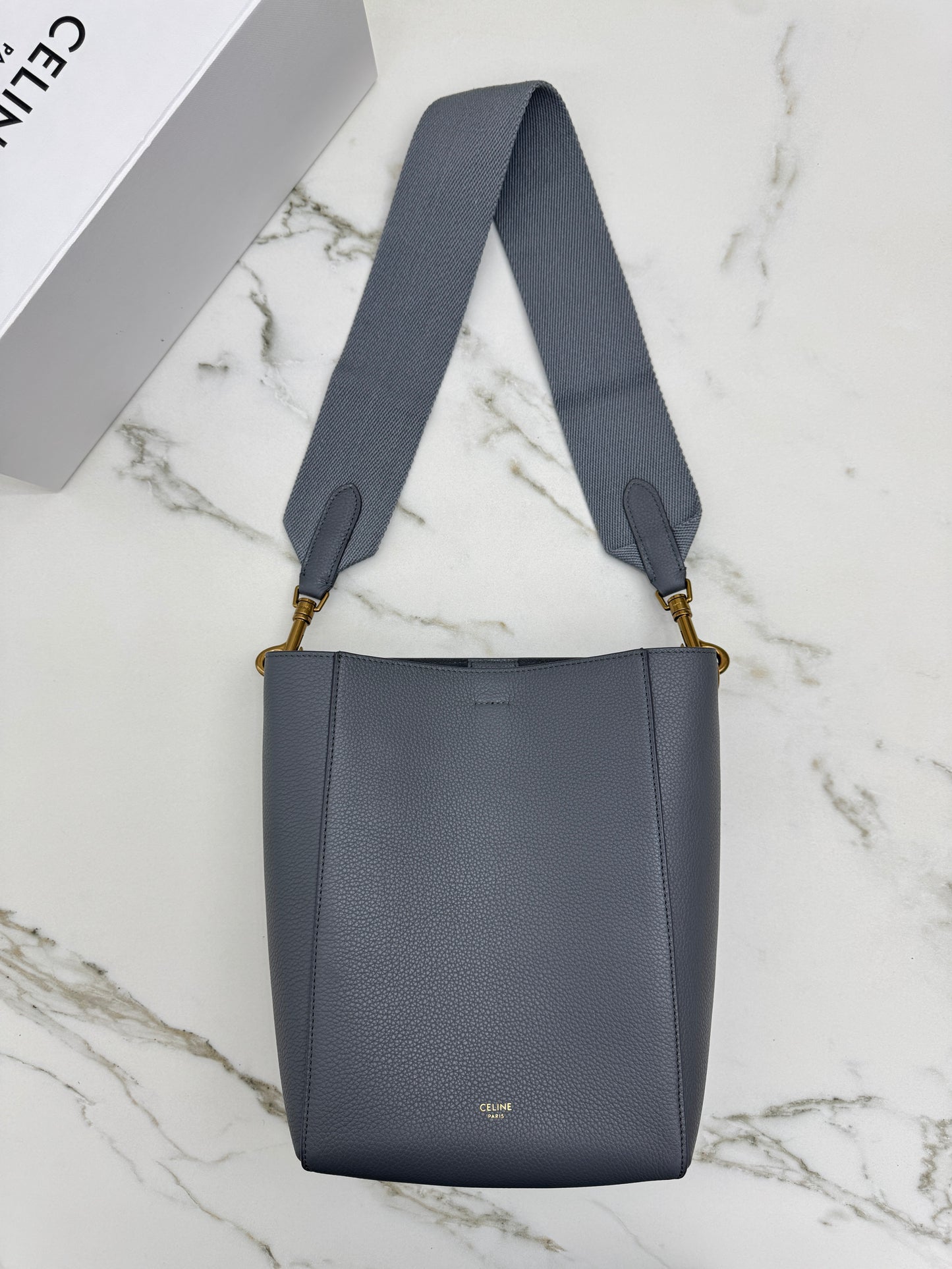 CELINE Sangle Small 深灰色