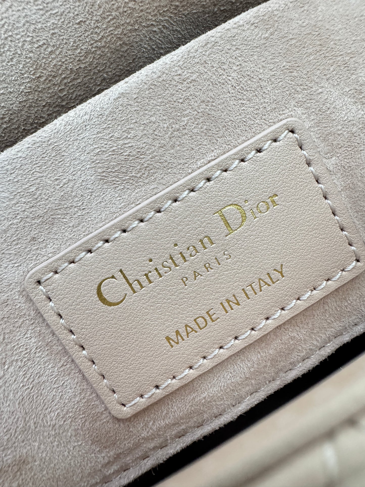 DIOR D-joy Small 胭脂粉 Powder Pink