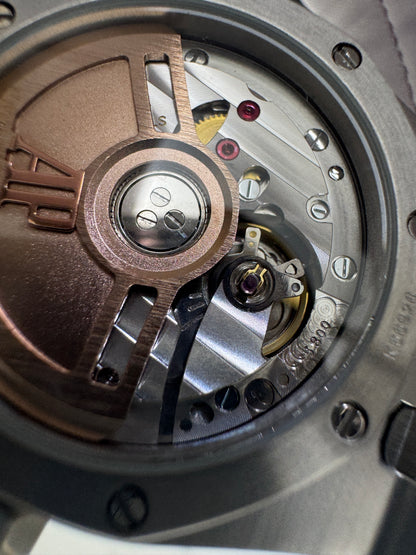 AP Royal Oak 白盤 34mm 77350ST