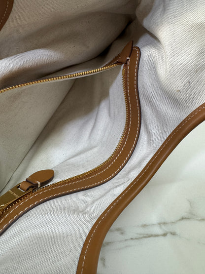 MIU MIU Ivy Tote Regular 淺棕色
