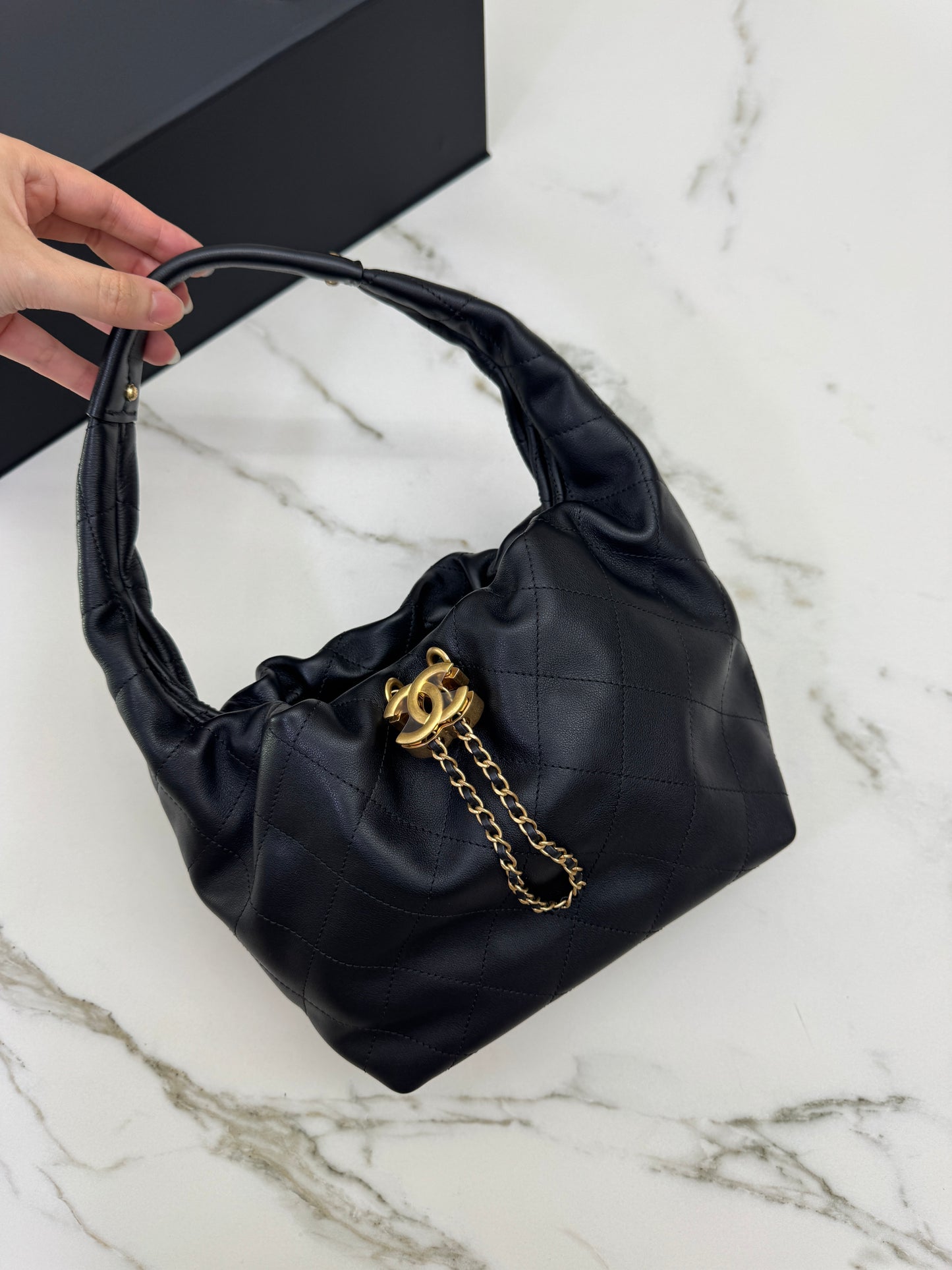 CHANEL 26C Hobo Small 黑色