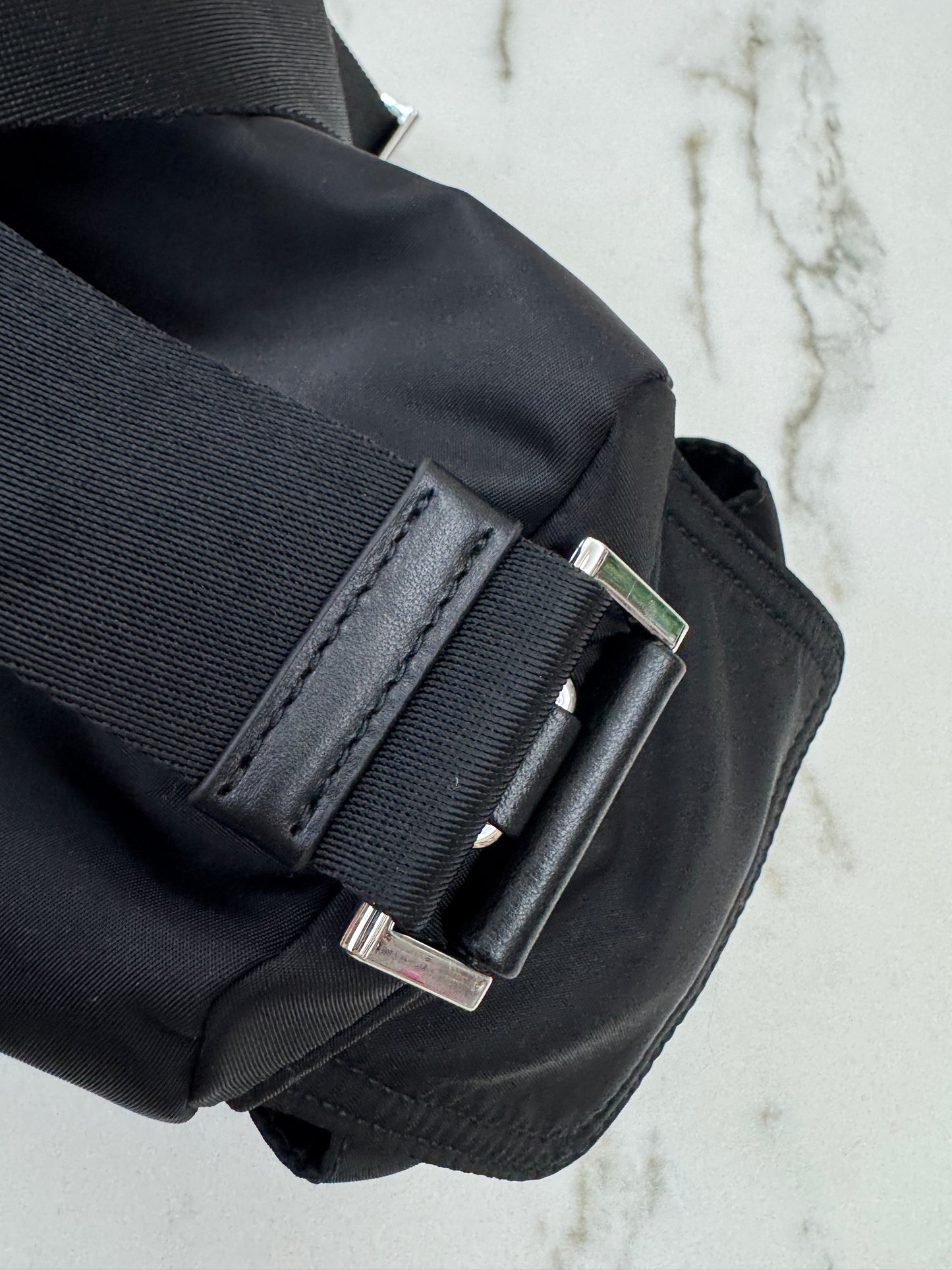PRADA Explore 男裝 Re-nylon