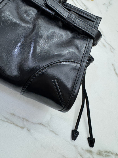 PRADA Mini Bonnie 油蠟牛皮