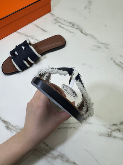 HERMES Oran 深藍牛仔拖鞋