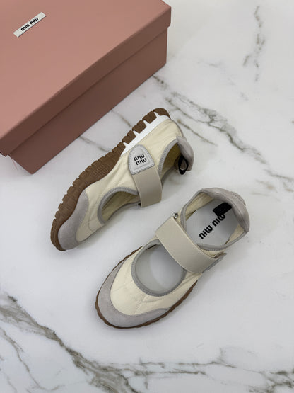 MIU MIU Tyre 魔術貼瑪麗珍運動鞋￼