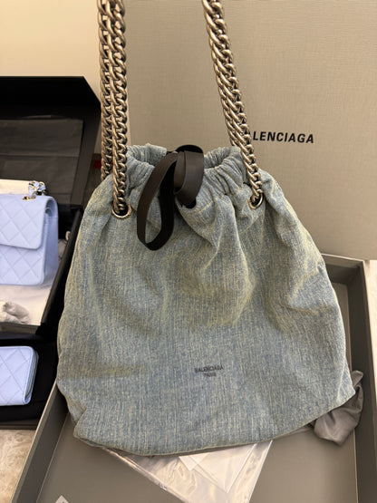 BALENCIAGA CRUSH 牛仔垃圾袋 Medium