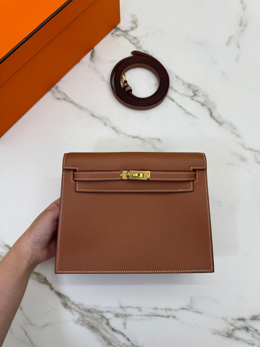 HERMES Kelly Danse 金棕金扣 Evercolor Gold GHW