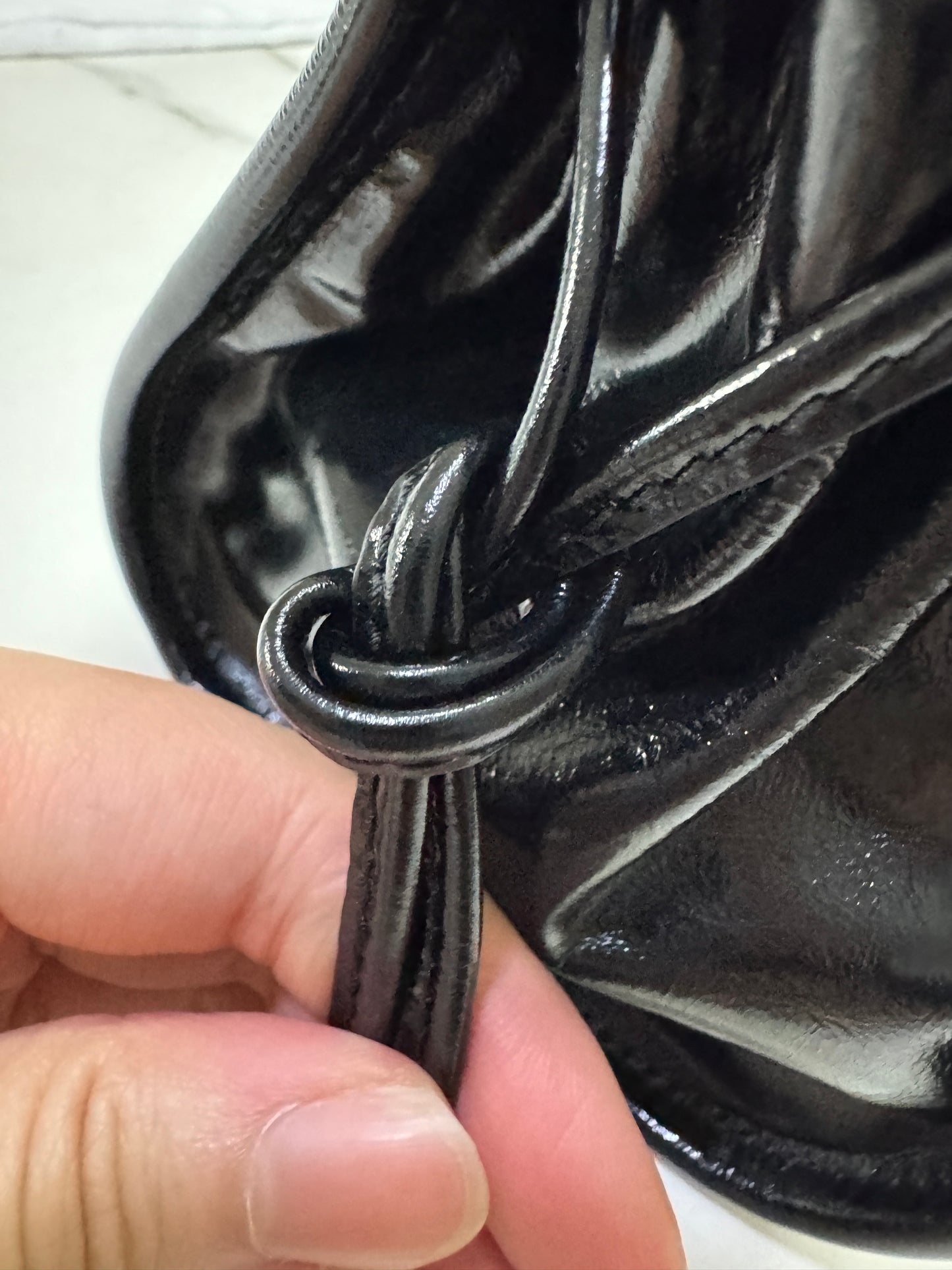 PRADA Soft Lux 中號 黑色