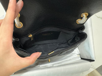 CHANEL 24P粗皮鏈hobo Jennie同款