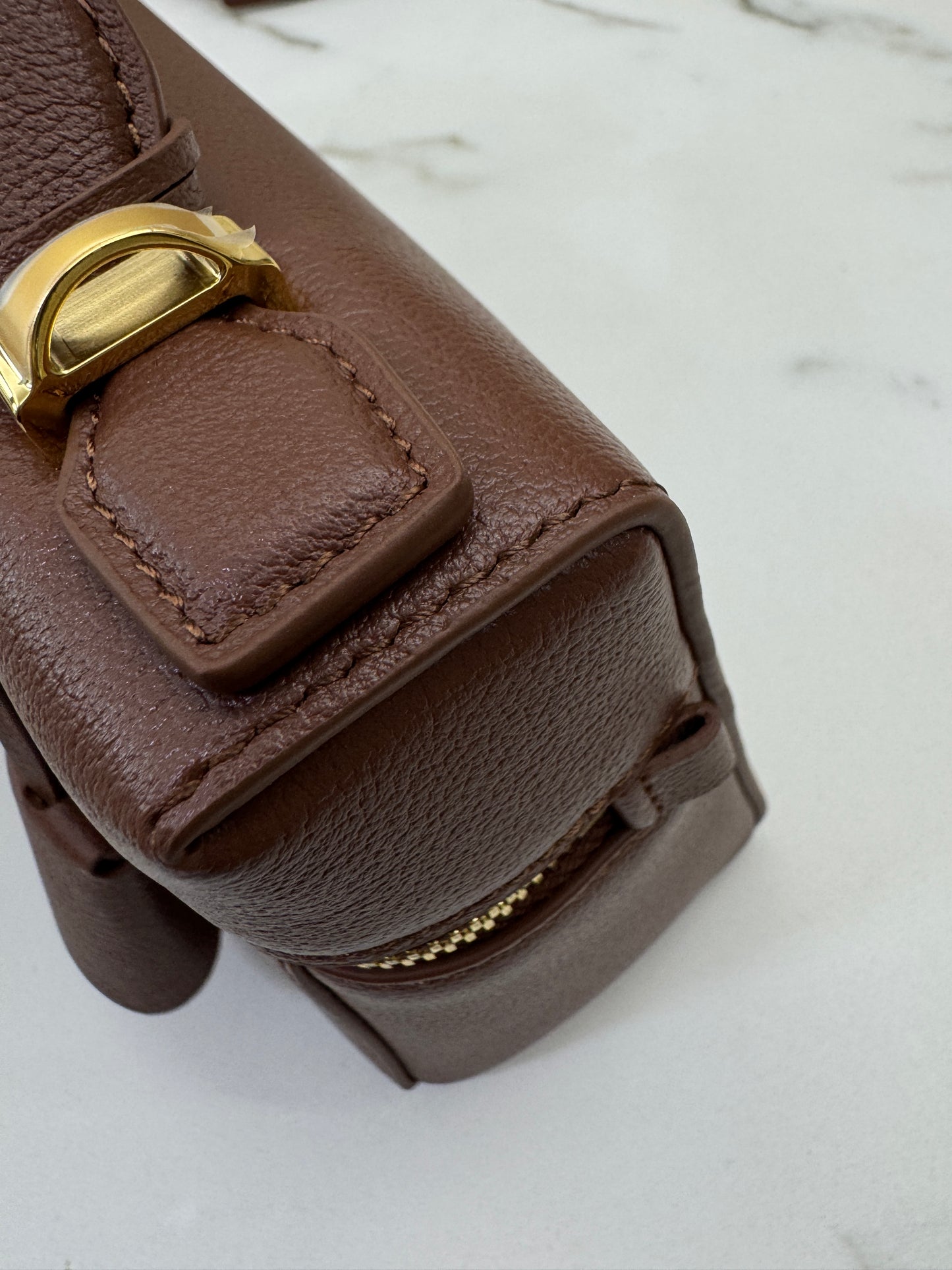 LORO PIANA Extra Bag 23 焦糖棕色