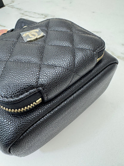 CHANEL 25B 迷你水桶