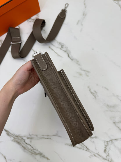 HERMES Evelyne 23 大象灰銀扣 Etoupe TC PHW