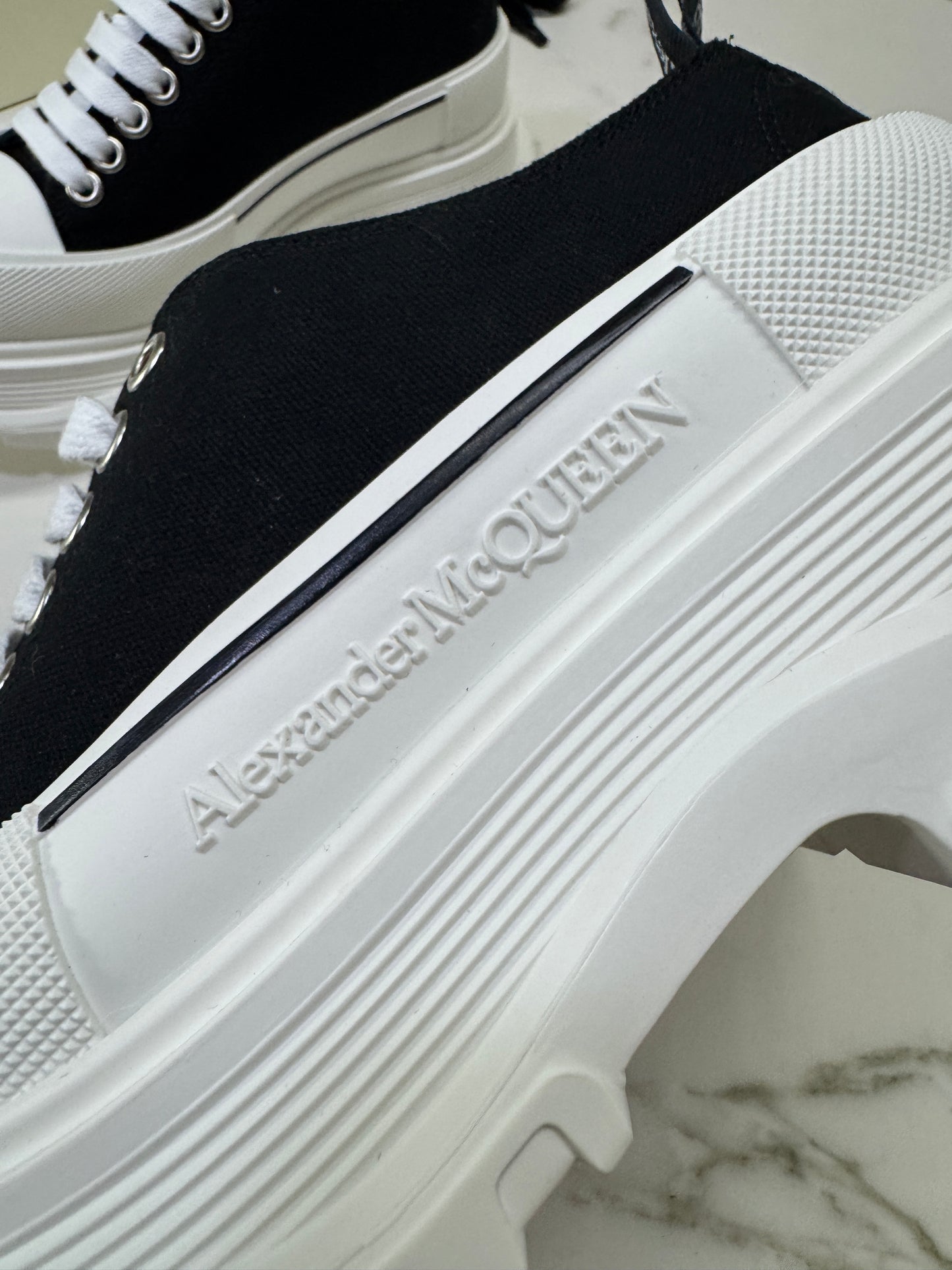 McQUEEN Tread Slick Canvas