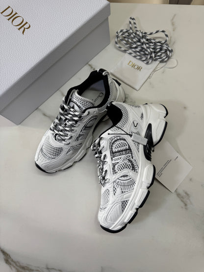 DIOR Chrono 白色