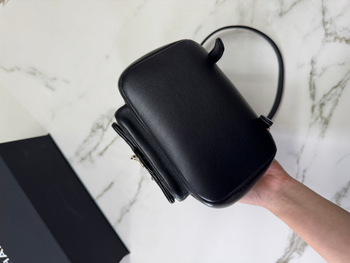CHANEL Duma 胎牛皮 黑色 Small