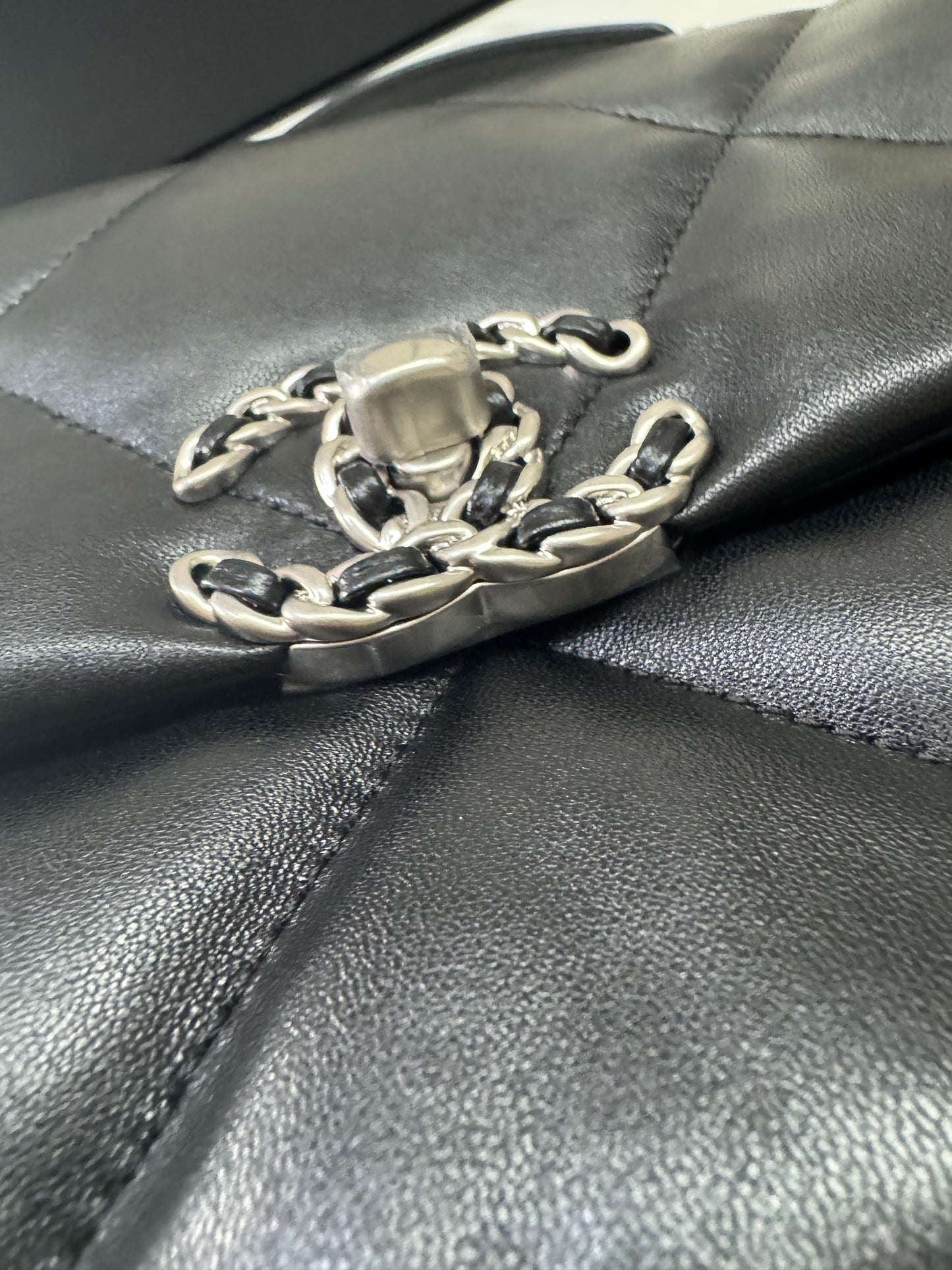 CHANEL 19Bag 黑銀 Small