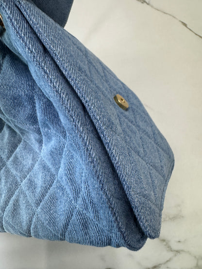 CHANEL 25 Bag 淺藍牛仔Small