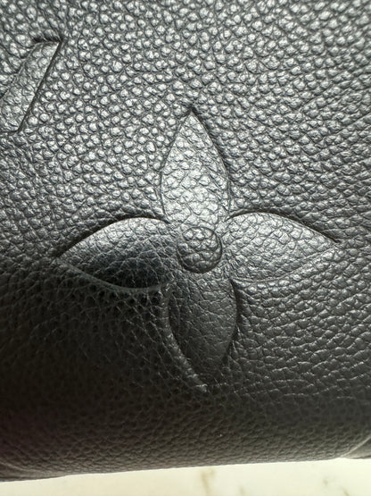 LV Carryall 全皮黑 PM