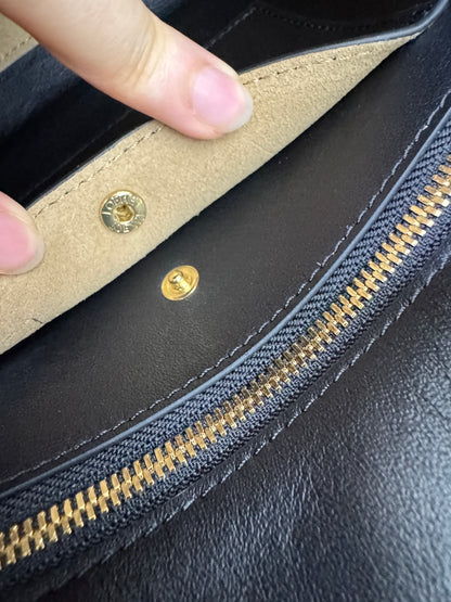 LOEWE Amazona 28 黑色