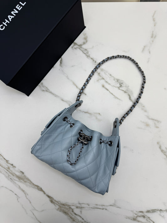 CHANEL Mini 25 Bag 霧霾藍銀扣
