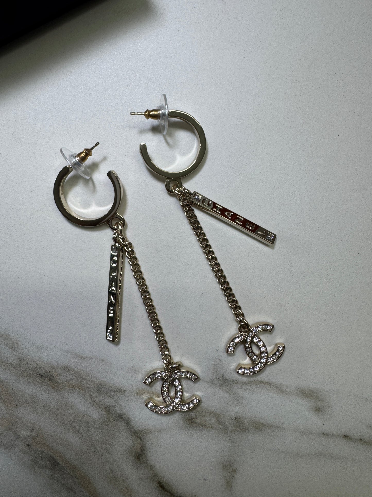 CHANEL 21P 淺金色流蘇耳環