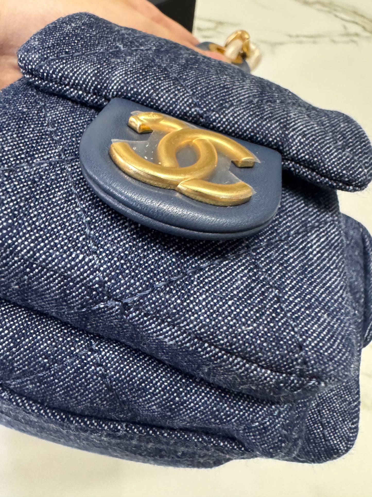 CHANEL 25C 深藍牛仔 Hobo Small
