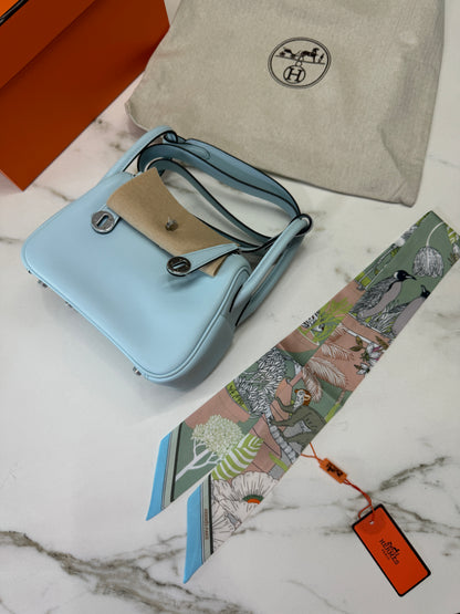 HERMES Mini Lindy 霧霾藍T0 銀扣 swift