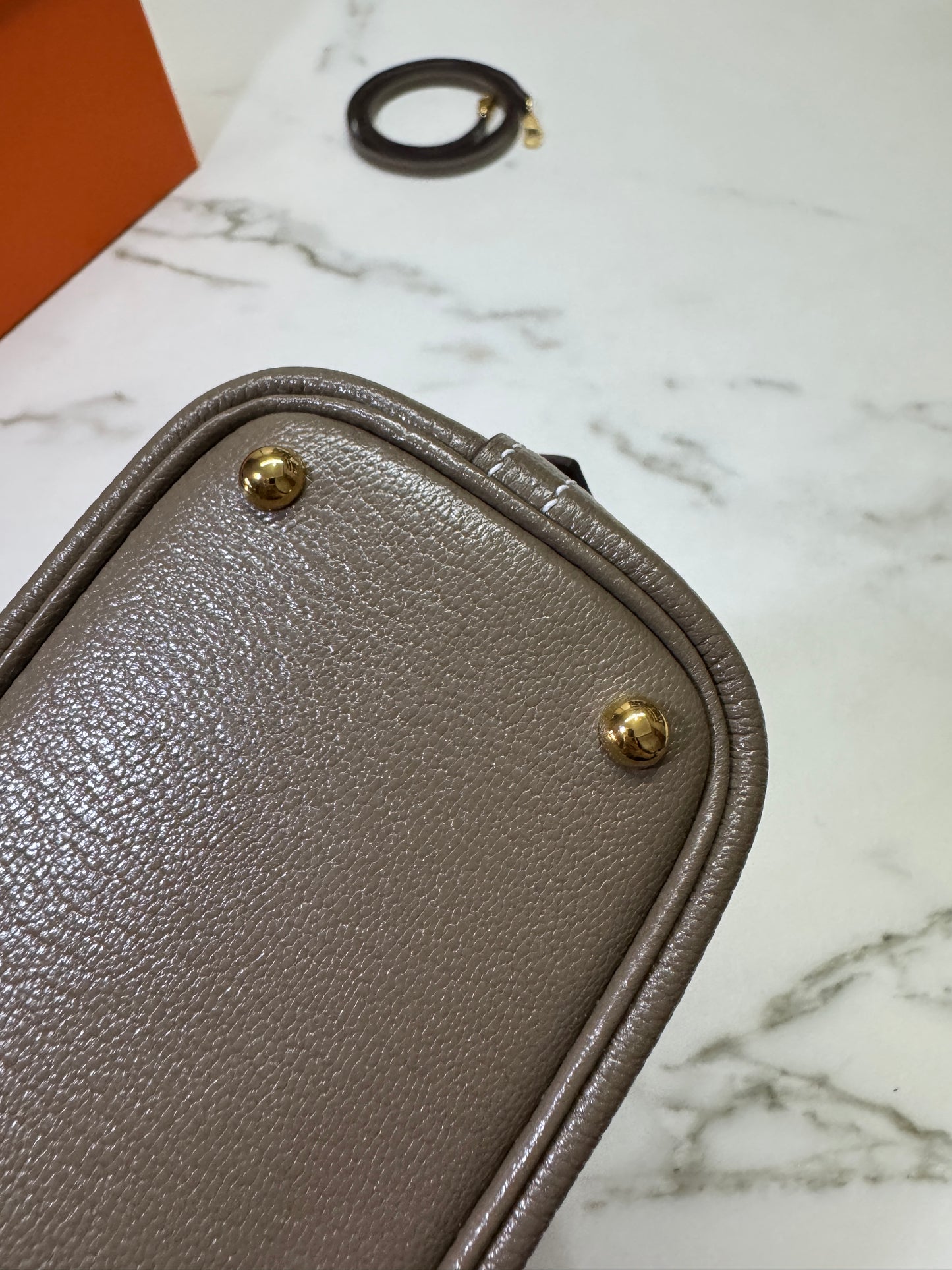 HERMES Mini Bolide 大象灰山羊皮 金扣