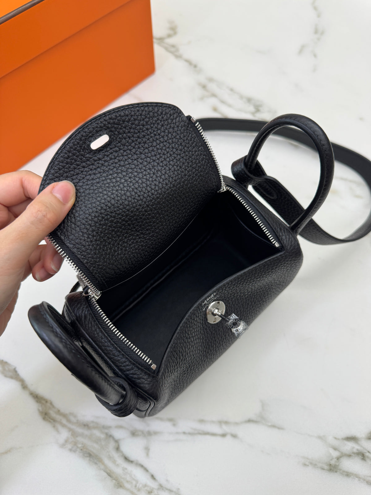HERMES Mini Lindy 一代 黑銀 Noir PHW