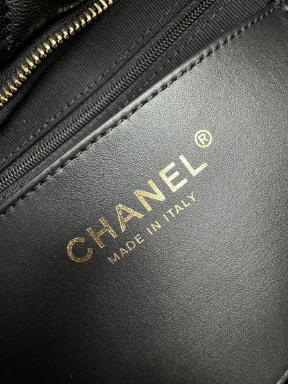 CHANEL 25K 蝴蝶包 綿羊皮 Medium