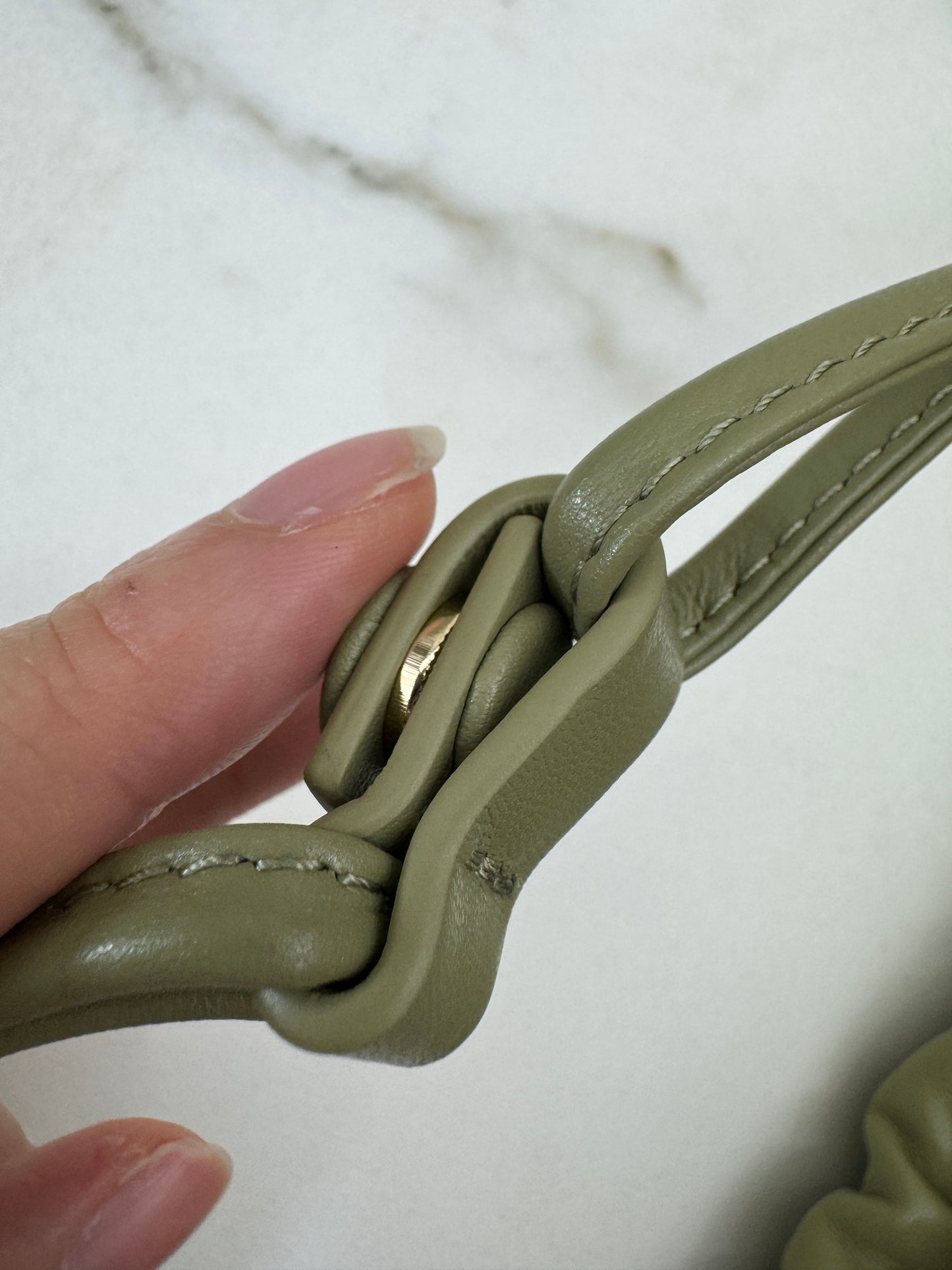 BV Dust Bag Medium 洞石綠 Travertine