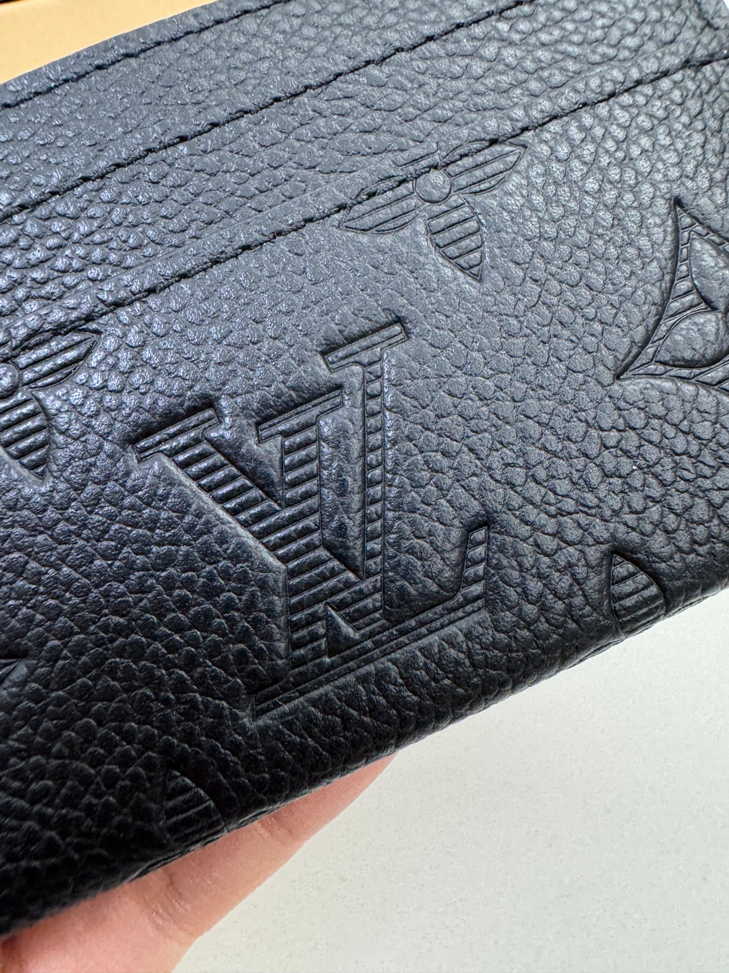 LV Porte-Cartes Double Carldhoder