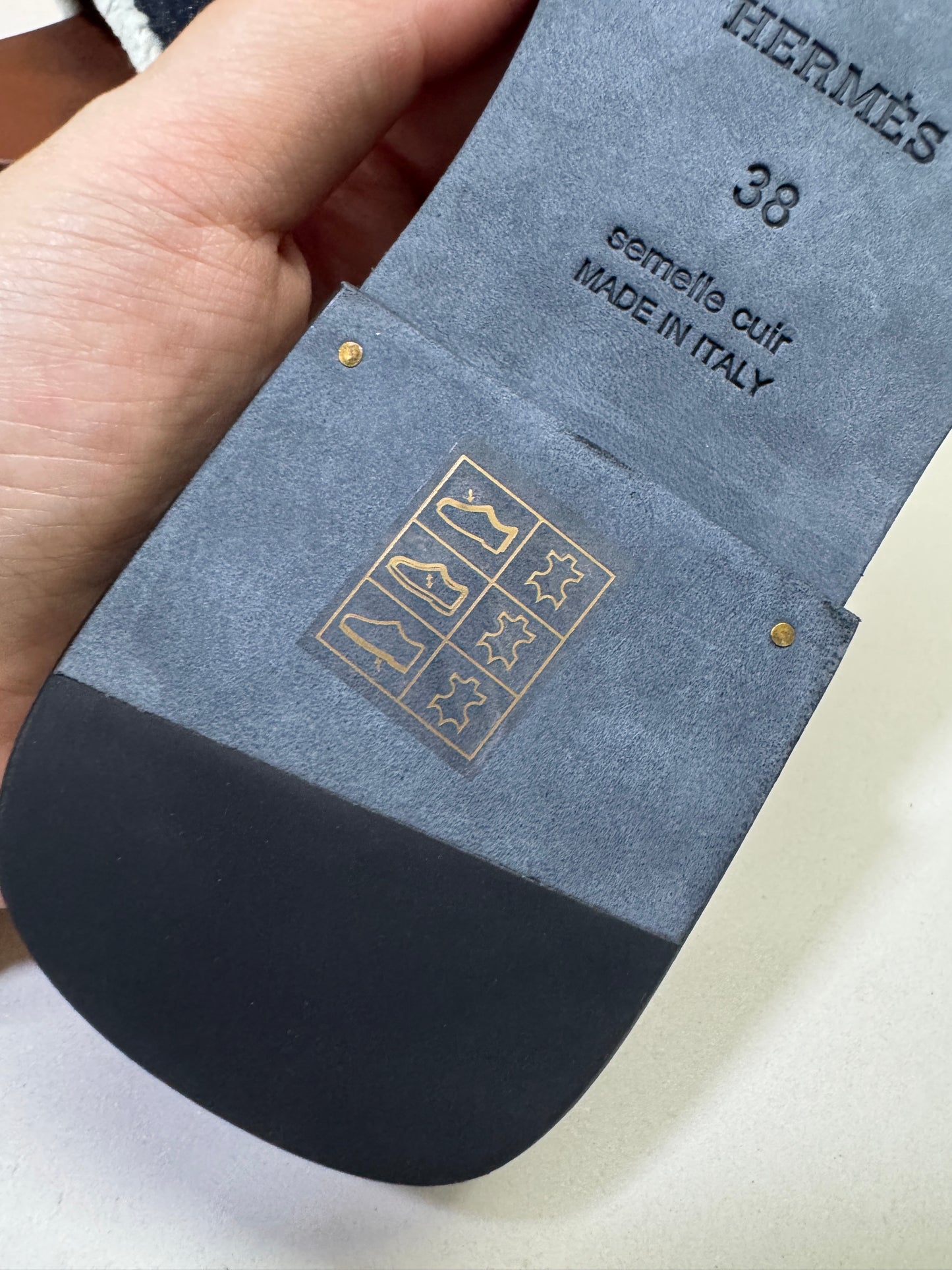 HERMES Oran 深藍牛仔拖鞋