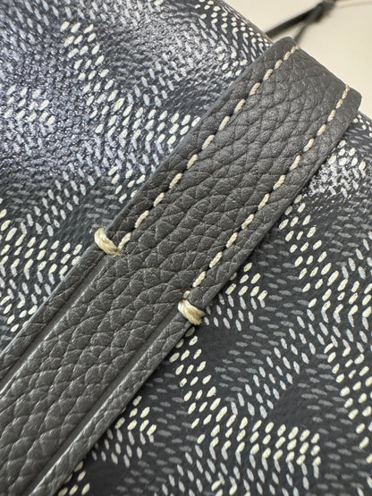 GOYARD Belvedere 郵差包 灰色 PM